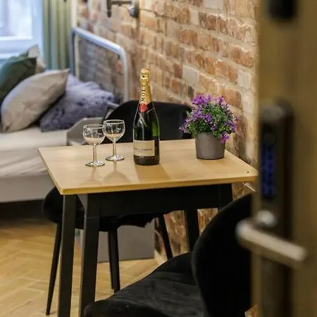 Weronika'S Urban Hideaway Apartment Wroclaw Exterior photo