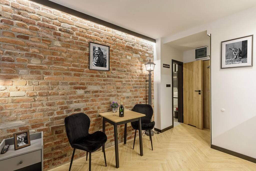 Weronika's Urban Hideaway *